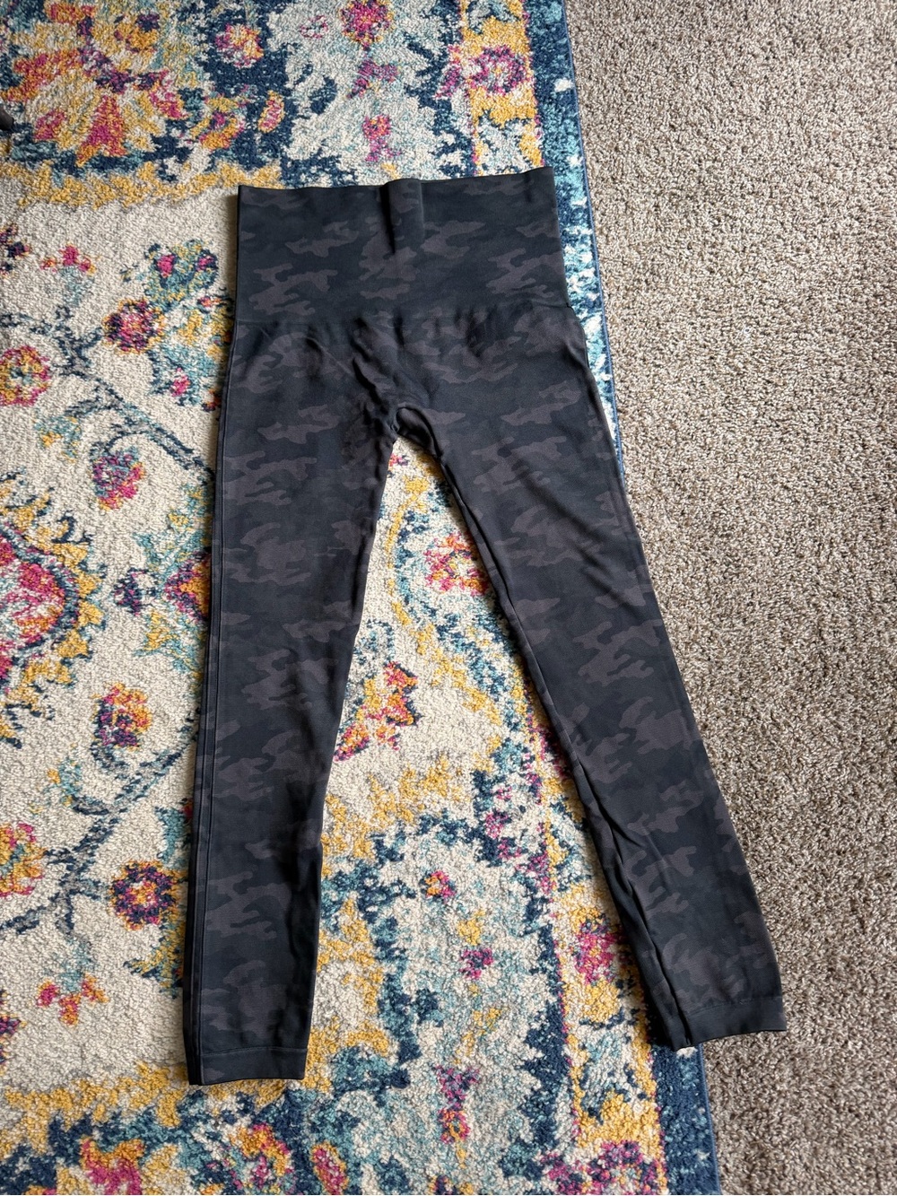 Spanx High-Waist Seamless Camo Leggings - Black